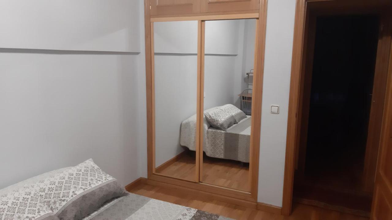 Апартаменты Piso Tranquilo Понферрада Экстерьер фото